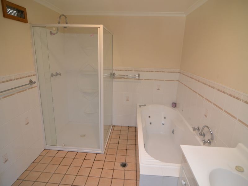 154 Bells Road, Lithgow NSW 2790