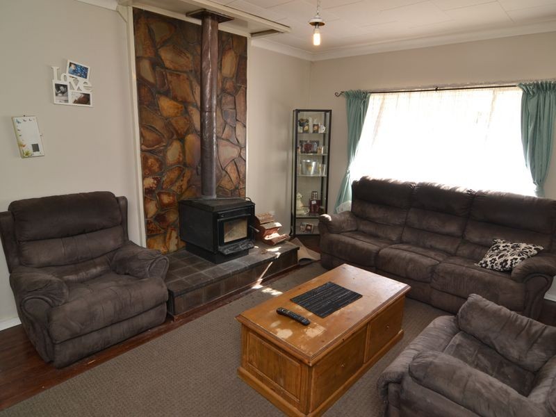 154 Bells Road, Lithgow NSW 2790