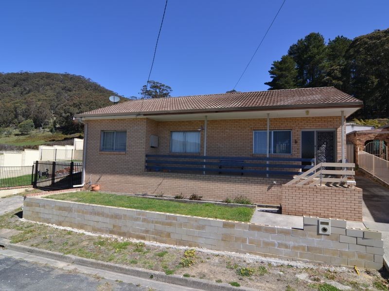 1 Fourth Street, Lithgow NSW 2790