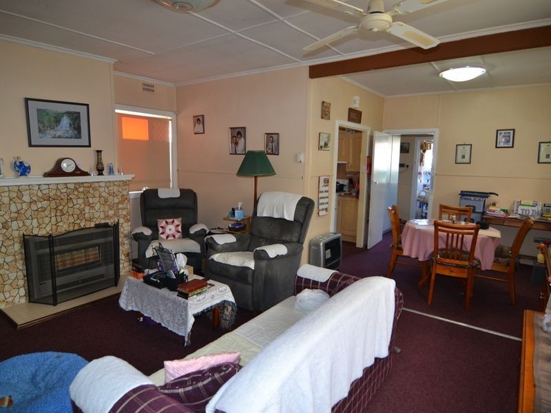 65 Rifle Parade, Lithgow NSW 2790