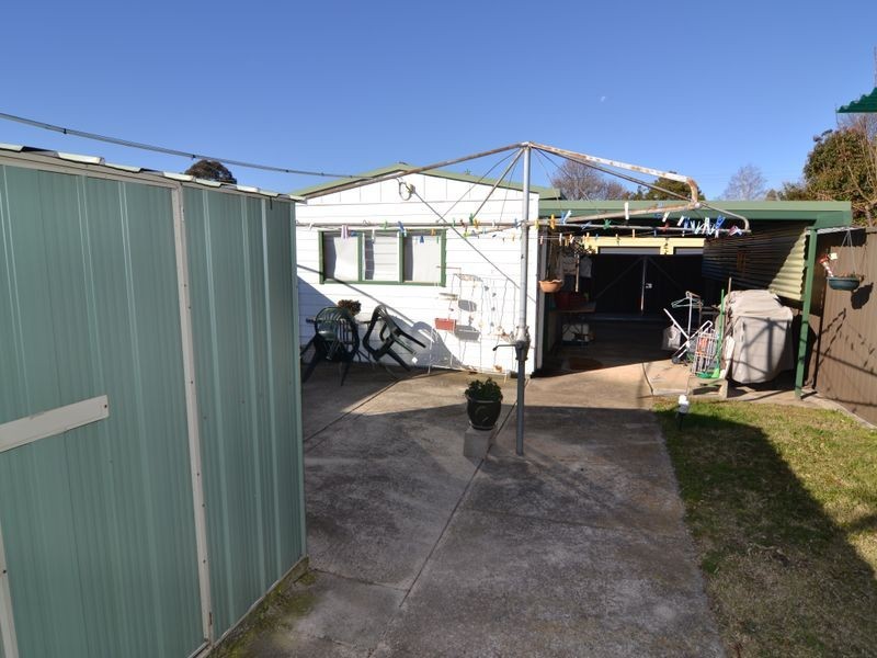 65 Rifle Parade, Lithgow NSW 2790