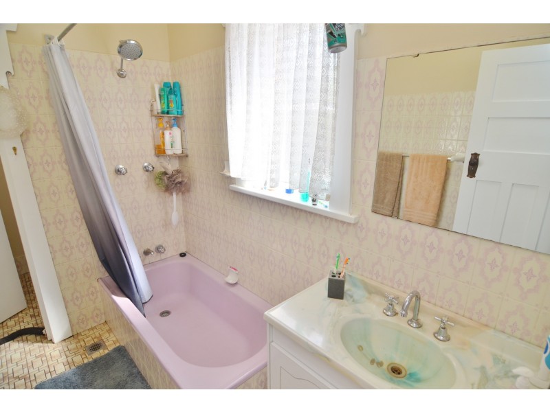 8 Ordnance Avenue, Lithgow NSW 2790