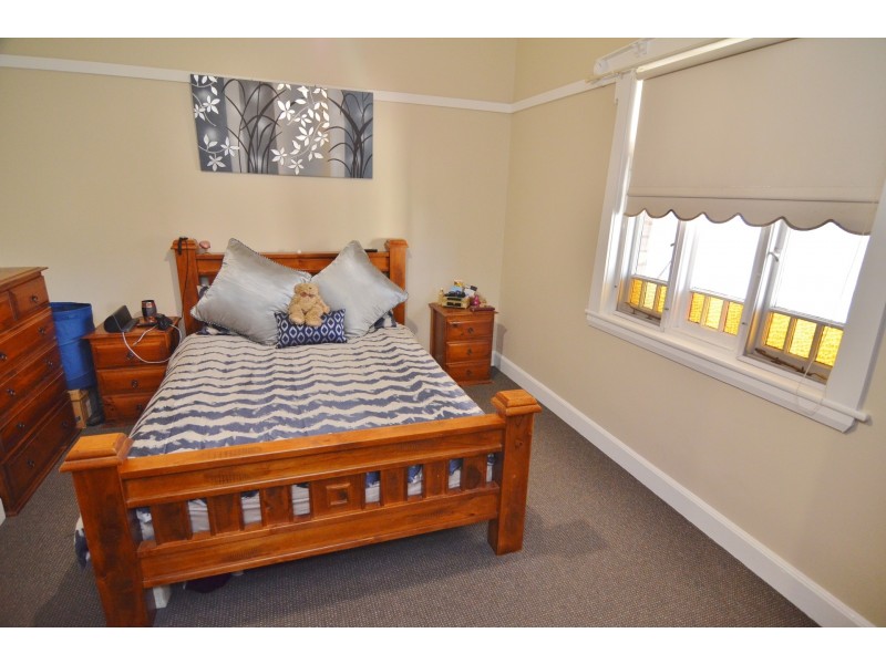 8 Ordnance Avenue, Lithgow NSW 2790