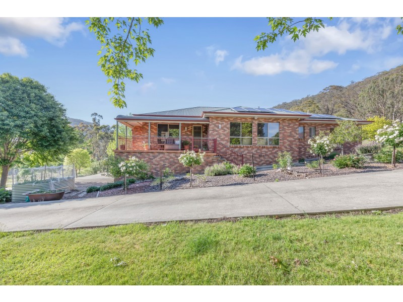 3 Hassans Walls Road, Lithgow NSW 2790