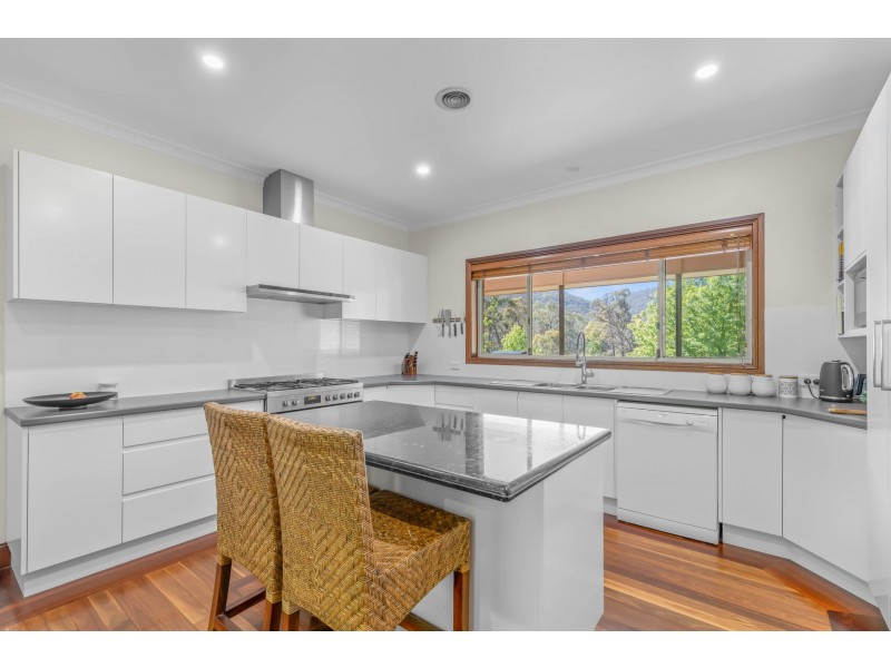 3 Hassans Walls Road, Lithgow NSW 2790