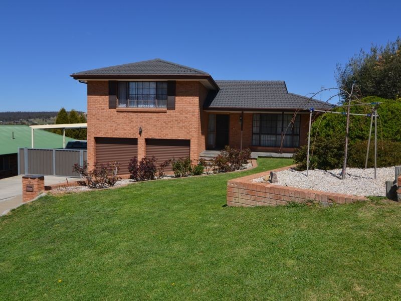 2 Corderoy Place, Wallerawang NSW 2845
