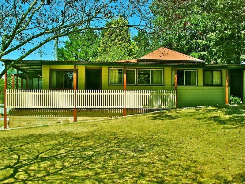 803 Jenolan Caves Road, Hampton NSW 2790