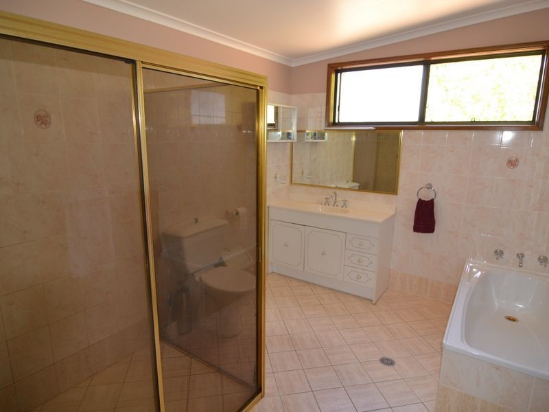803 Jenolan Caves Road, Hampton NSW 2790