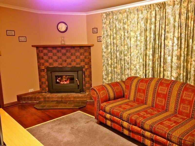 803 Jenolan Caves Road, Hampton NSW 2790