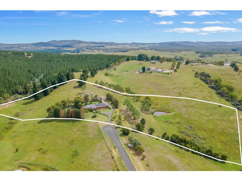 2 Pine Grove Avenue, Wallerawang NSW 2845