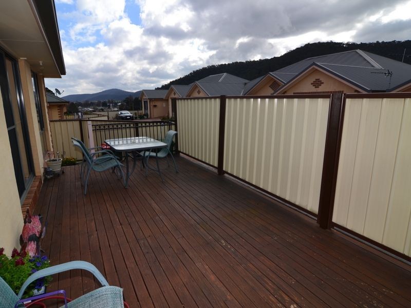 9/25 Hoskins Avenue, Lithgow NSW 2790