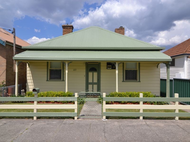 49 Academy Street, Lithgow NSW 2790