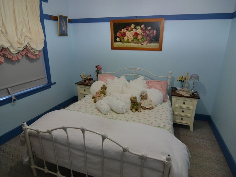 15 Brook Street, Lithgow NSW 2790