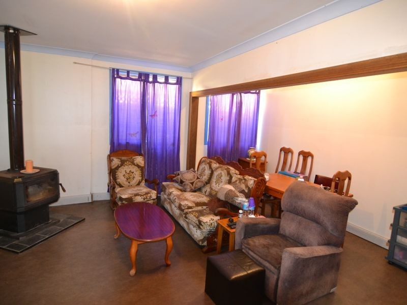 27 Tank Street, Lithgow NSW 2790