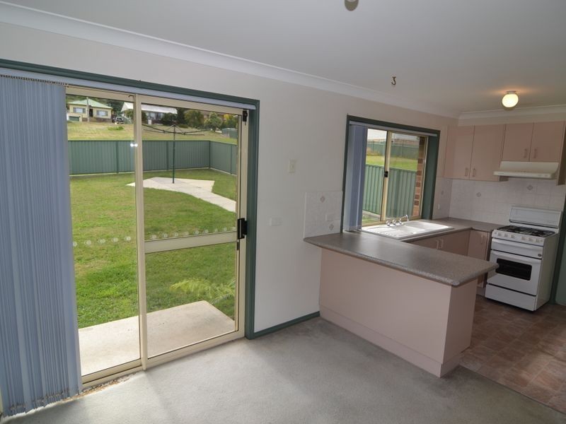 14b Wilton Close, Lithgow NSW 2790