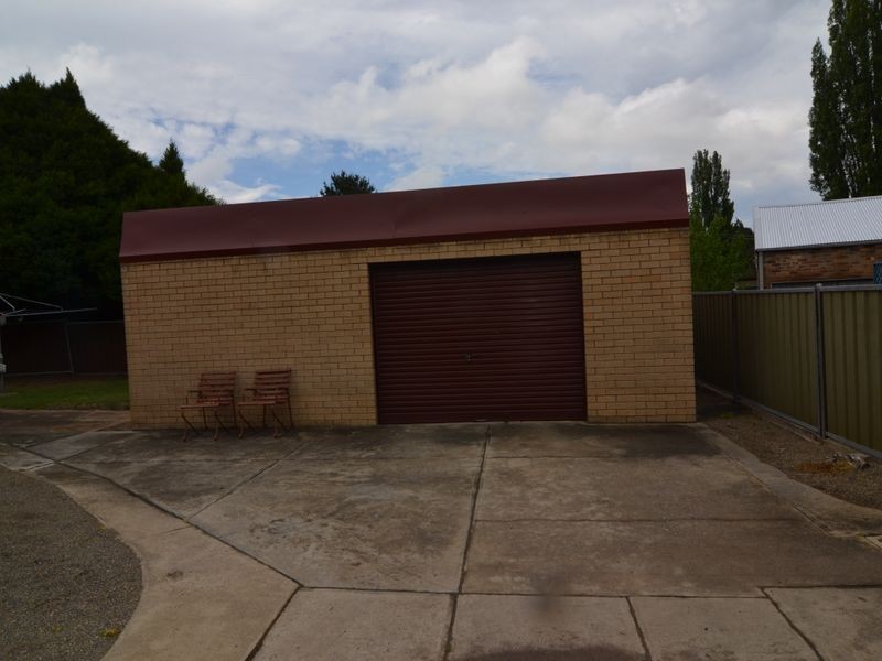 11 Macauley Street, Lithgow NSW 2790