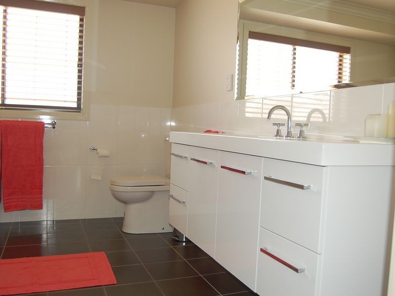 20 Robertson Street, Lithgow NSW 2790