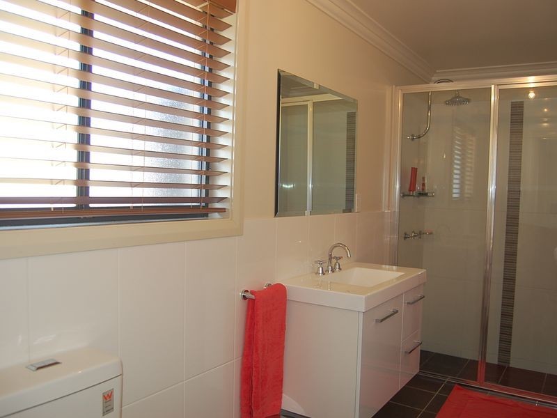 20 Robertson Street, Lithgow NSW 2790