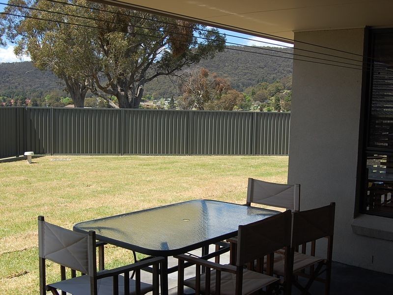 20 Robertson Street, Lithgow NSW 2790