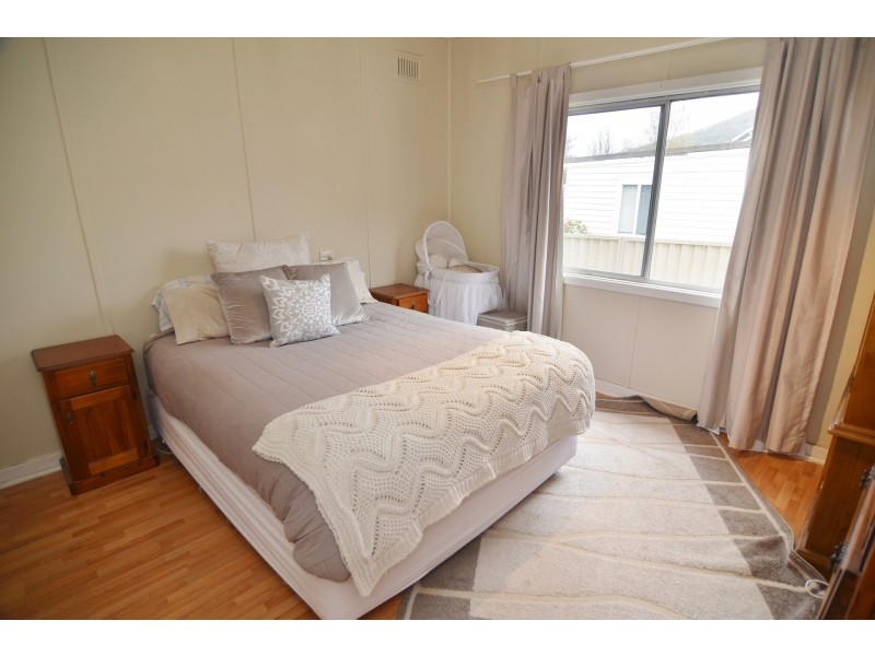 4 Beaufort Street, Lithgow NSW 2790
