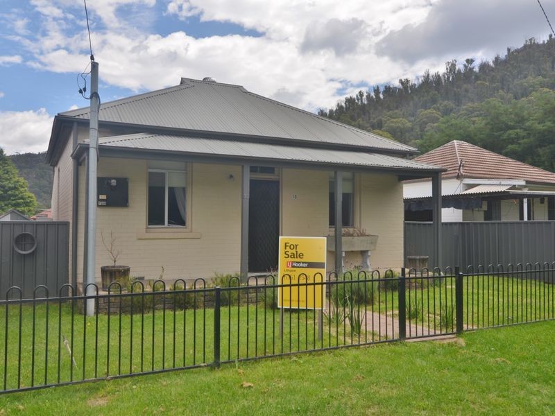 10 Durie Street, Lithgow NSW 2790