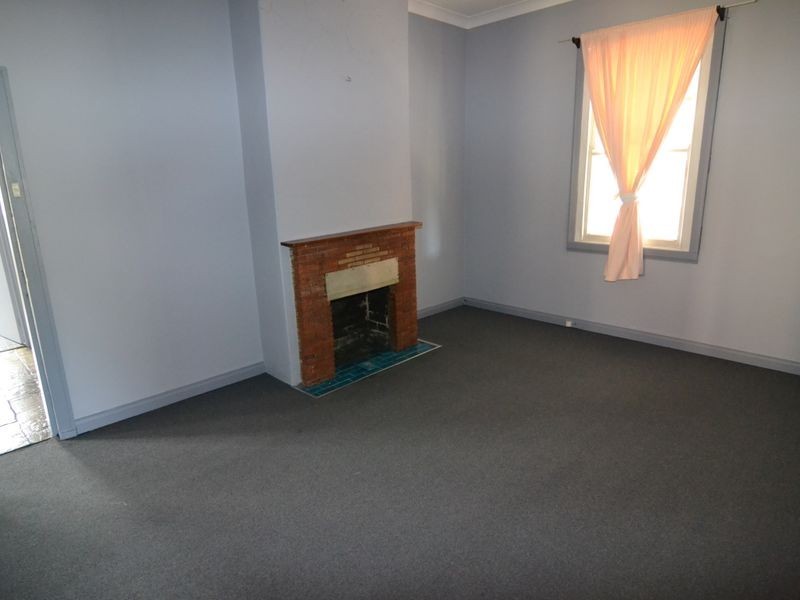 22 Hassans Walls Road, Lithgow NSW 2790