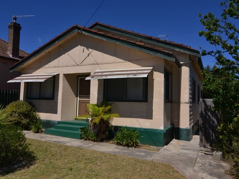 38 Clwydd Street, Lithgow NSW 2790
