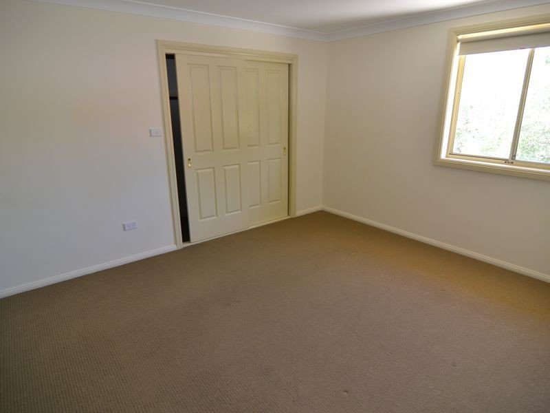 2/9 Coalbrook Street, Lithgow NSW 2790