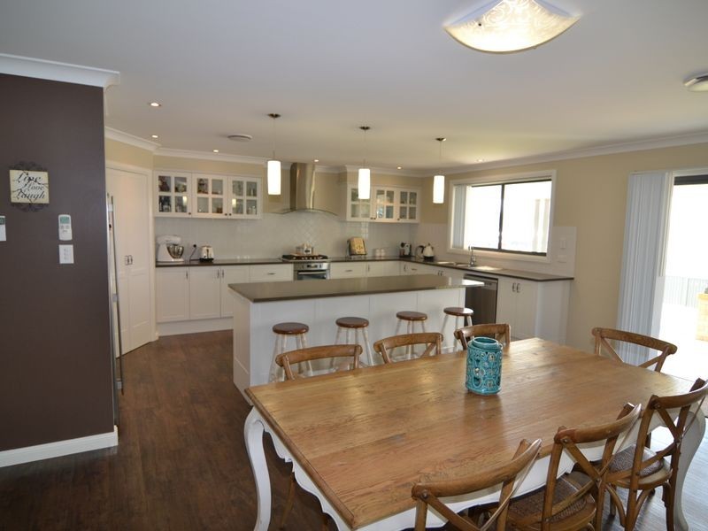 7 Hillcrest Avenue, Lithgow NSW 2790