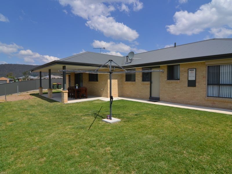 7 Hillcrest Avenue, Lithgow NSW 2790