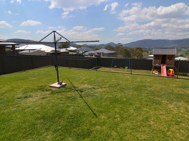 7 Hillcrest Avenue, Lithgow NSW 2790