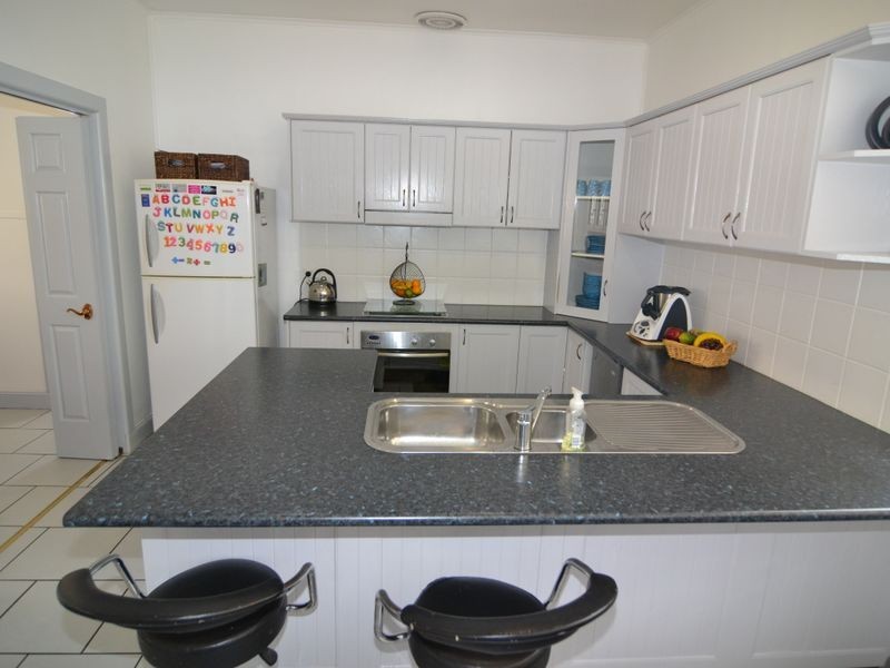 124 Inch Street, Lithgow NSW 2790