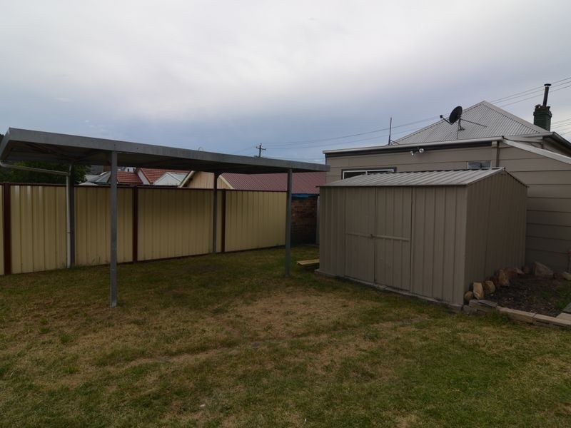 8 Laurence Street, Lithgow NSW 2790