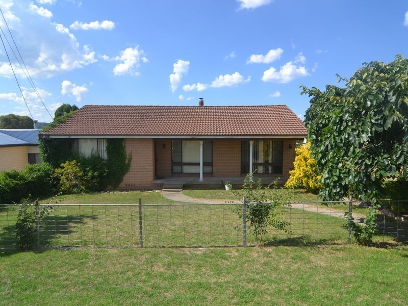 14 Lidsdale Street, Wallerawang NSW 2845