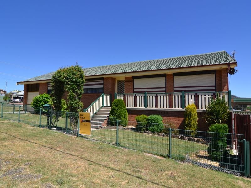 2a Page Street, Lithgow NSW 2790