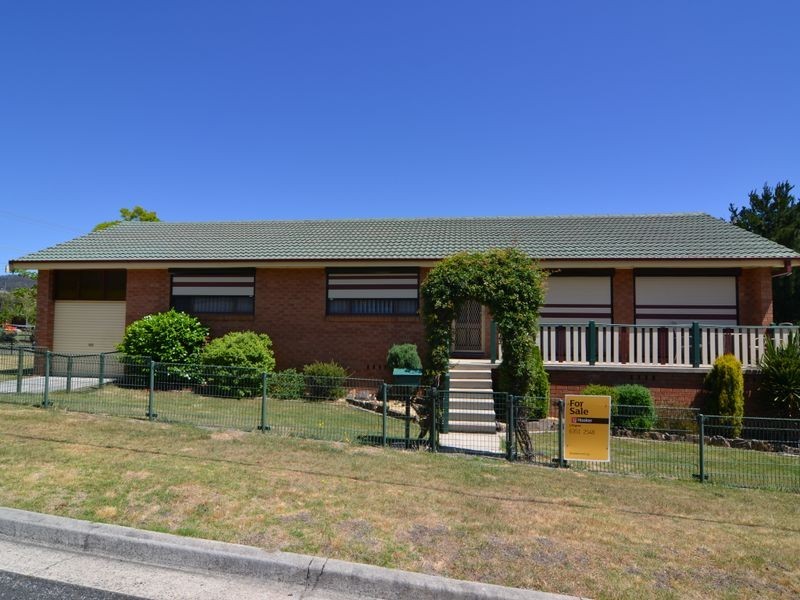 2a Page Street, Lithgow NSW 2790