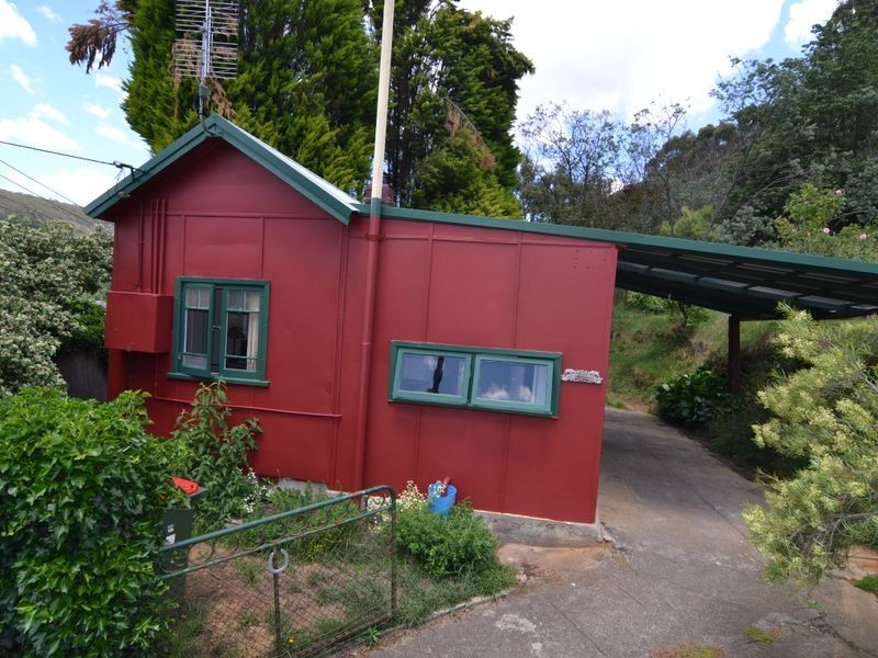 27 Mills Street, Lithgow NSW 2790