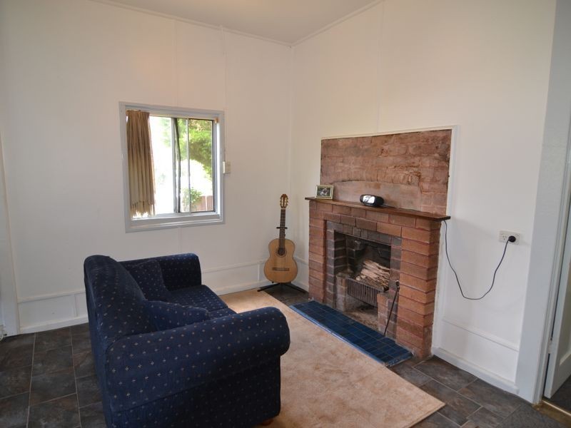 27 Mills Street, Lithgow NSW 2790