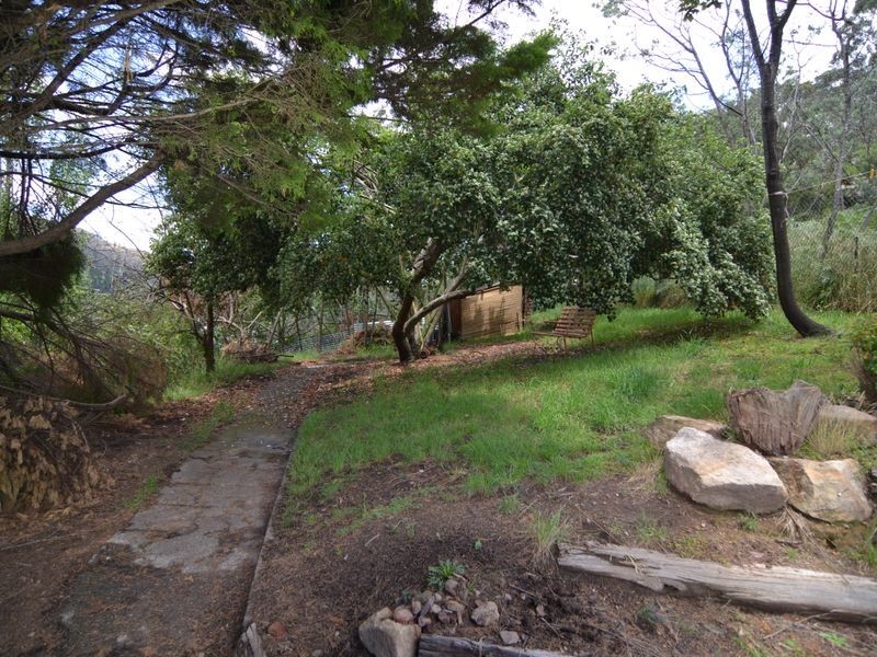 27 Mills Street, Lithgow NSW 2790