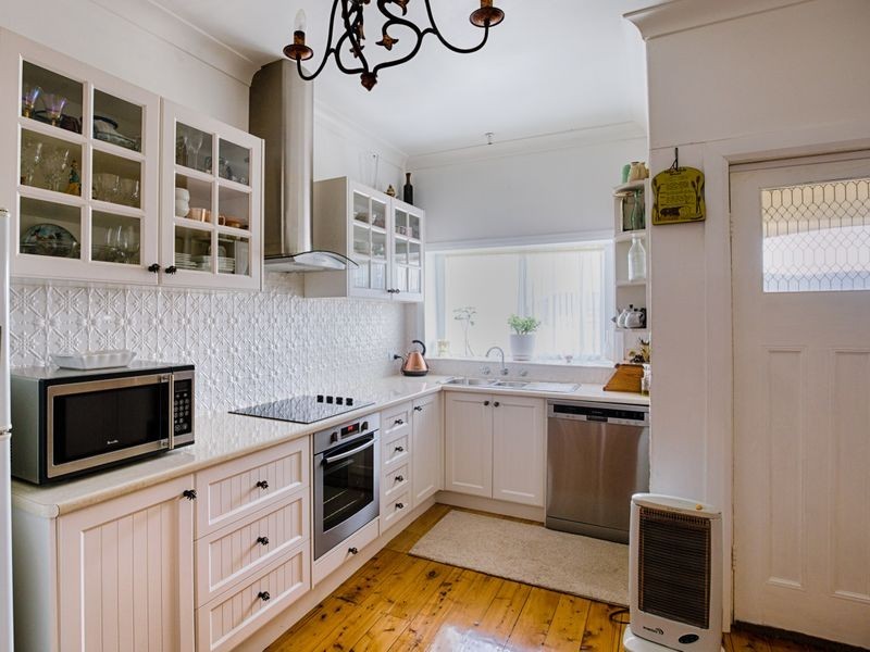 39 James Parade, Wallerawang NSW 2845