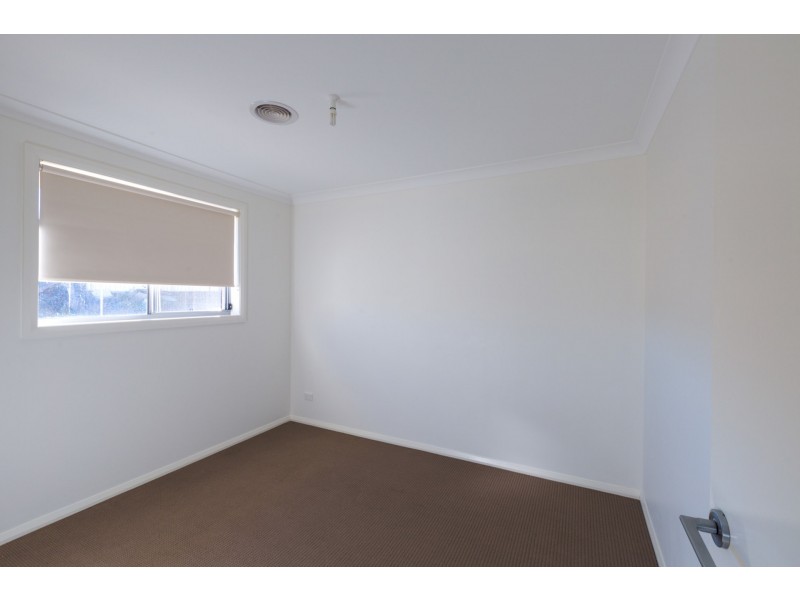 17 Sandalwood Drive, Lithgow NSW 2790