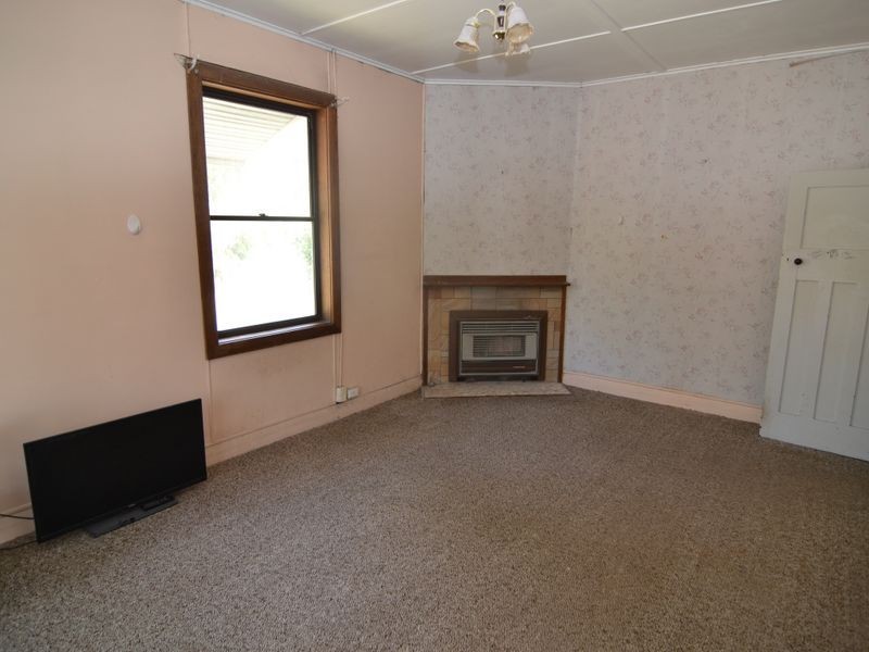 2 Chifley Road, Lithgow NSW 2790
