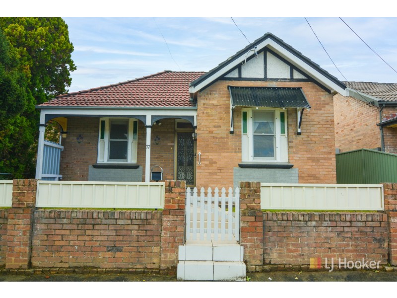 77 Cupro Street, Lithgow NSW 2790