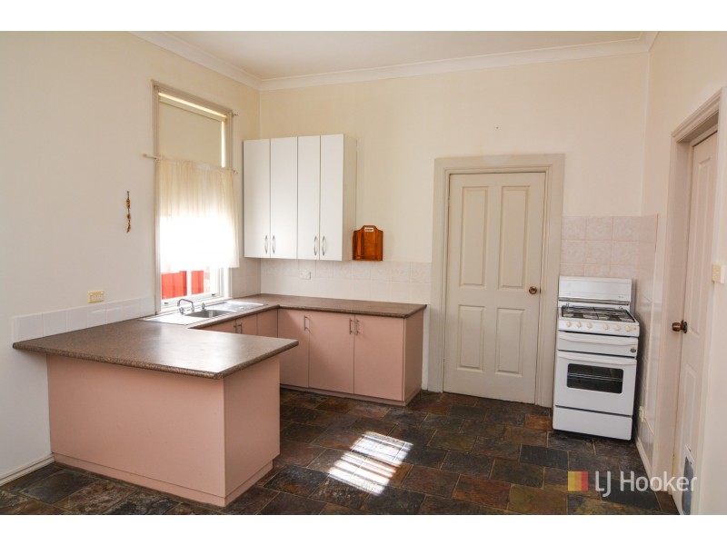 77 Cupro Street, Lithgow NSW 2790