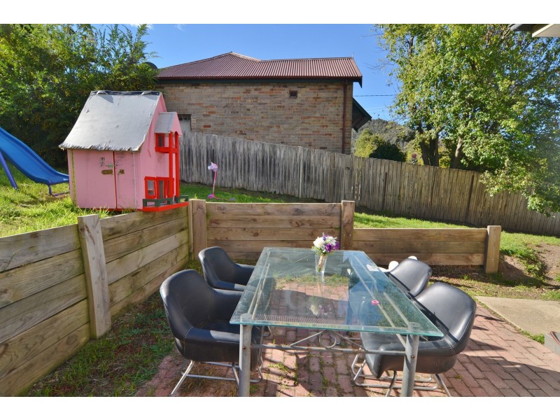 66 Macauley Street, Lithgow NSW 2790