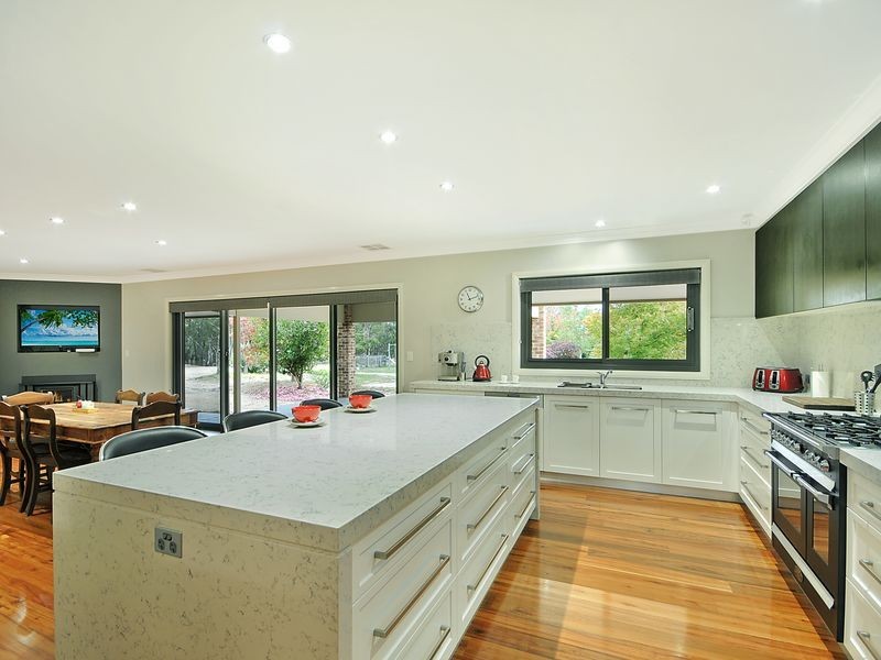 2E Hughes Lane, Marrangaroo NSW 2790