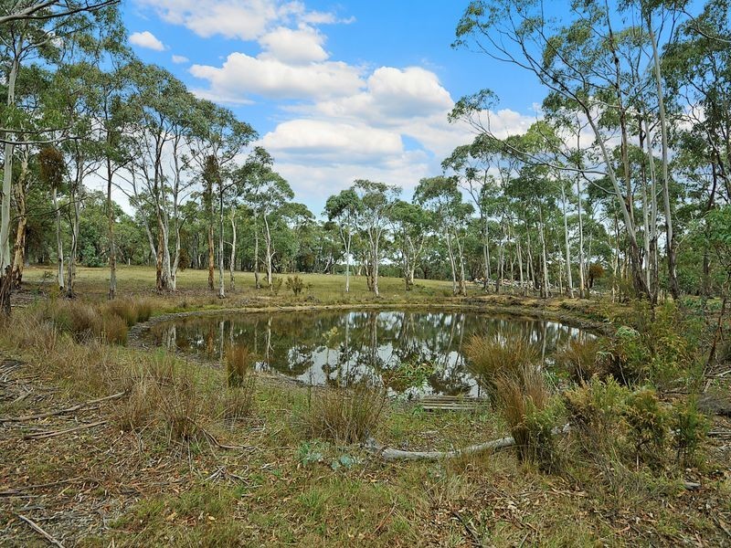 2E Hughes Lane, Marrangaroo NSW 2790