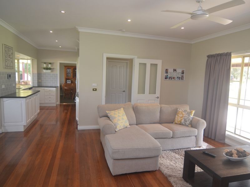 233 Cullen Bullen Road, Portland NSW 2847