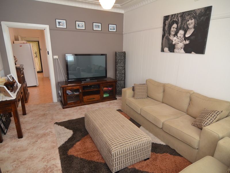 18 Sandford Avenue, Lithgow NSW 2790