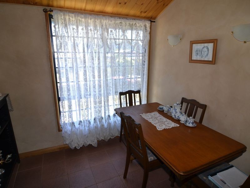 12 Lone Pine Avenue, Lithgow NSW 2790